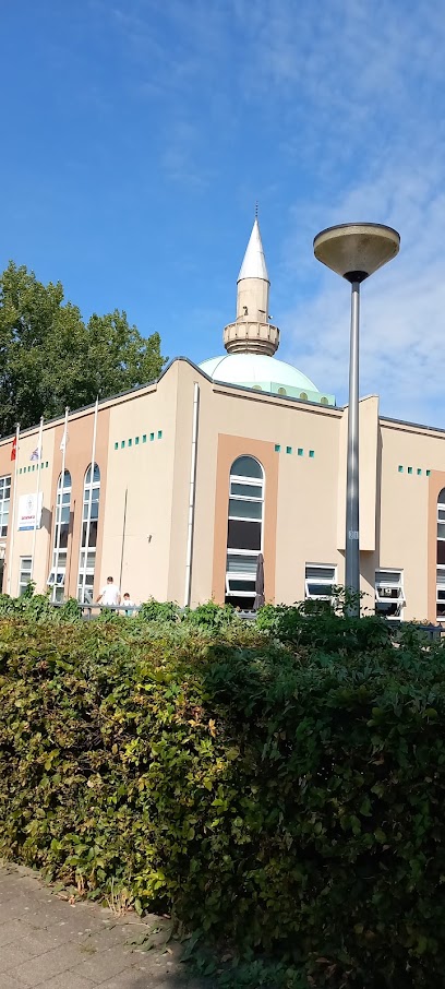 Haci Bayram Camii Moskee