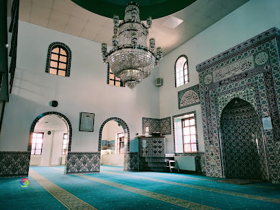 Yunus Emre camii