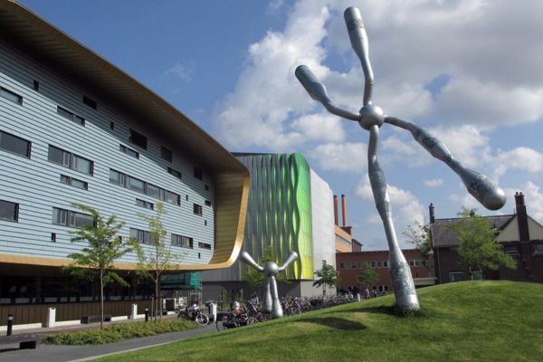 Medisch Faculteit (Antonius Deusinglaan)