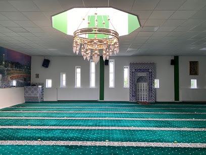 Tevhit Camii